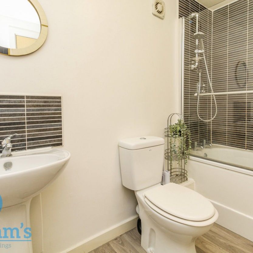 1 bed Flat for Rent - Photo 1