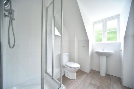 5 bedroom detached house to rent - Photo 5