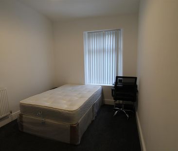 1 bed house share to rent in Every Street, Burnley, BB11 - Photo 4