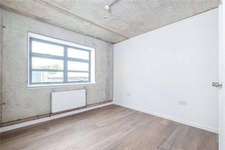 A newly developed first floor 3 bedroom apartment. - Photo 4