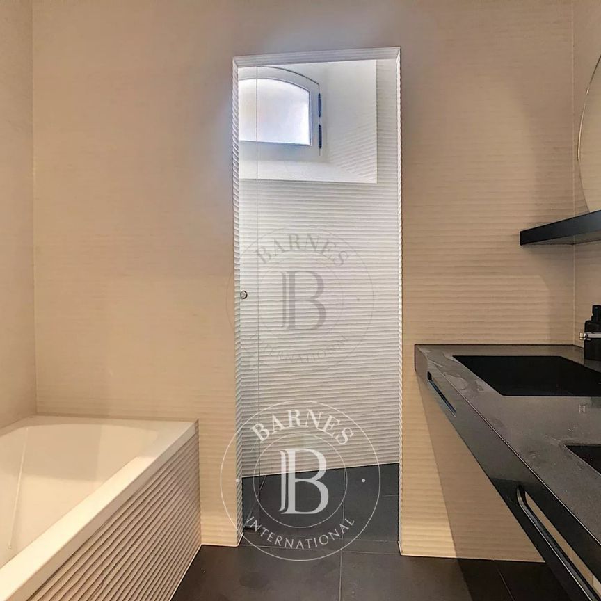 Appartement • Porte Dauphine - Photo 1