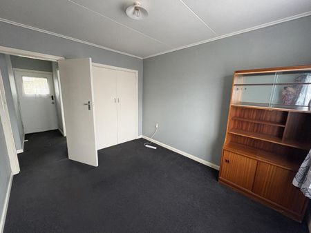 Prime location to Frankton. - Photo 2