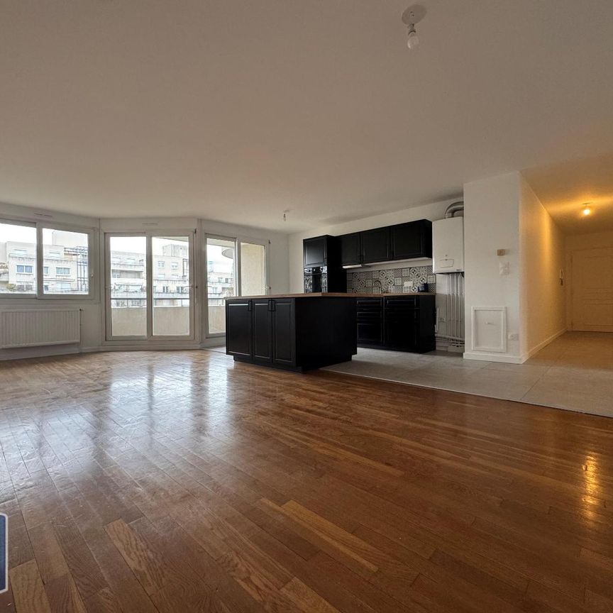 Location Appartement 3 pièces 78m² LYON 3ème - Photo 1