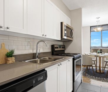 Arlington Apartments | 33 Banner Road, Ottawa - Photo 1