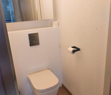 Location Appartement 4 Pièces de 84m² avec Balcon - Photo 4