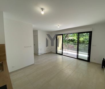 Location Appartement 2 pièces 43m² AIX EN PROVENCE 90ème - Photo 1