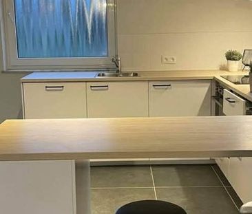 Huis te huur in Diepenbeek voor € 850 met 1 slaapkamer - Foto 2