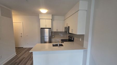 For Lease - 1100 Lackner Place Unit# 405, Kitchener, Ontario - Photo 5