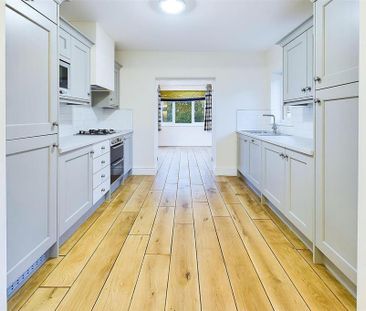 2 bedroom detached bungalow to rent - Photo 5