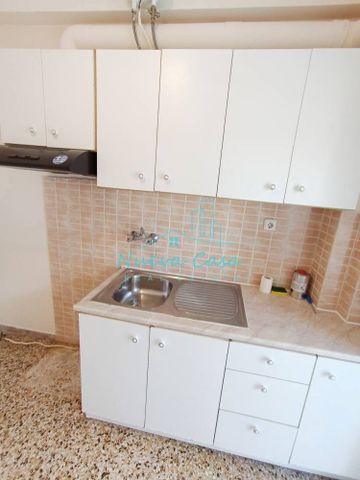 Studio/Γκαρσονιέρα για ενοικίαση Τριών Ναυάρχων - Άγιος Ανδρέας (Πάτρα) - Φωτογραφία 2
