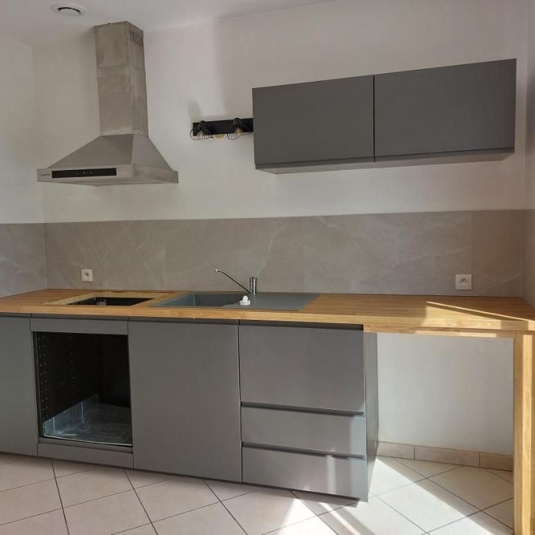 LIGNE Loue Maison T4 Garage et jardin - Photo 1