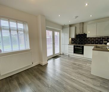 Haig Avenue, Southport, Merseyside. PR8 6JX - Photo 3