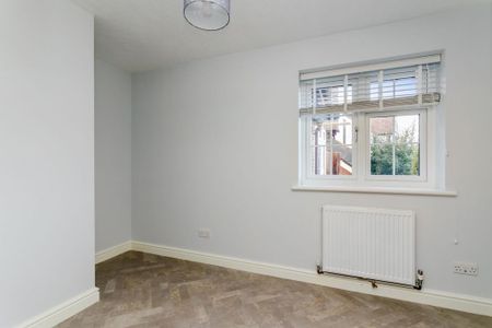 5 bedroom bungalow to rent - Photo 4