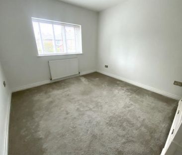 3 Bedroom Semi Detached To Let - Photo 3