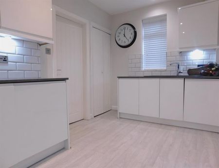 Garthland Road, Stockport - Photo 4