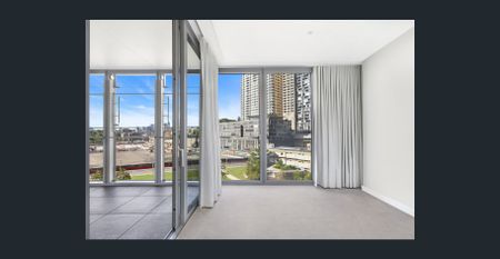 Luxurious 'One Sydney Harbour' Three Bedroom Residence | Unfurnished - Photo 2
