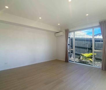 Modern 3-Bedroom, 2-Bathroom Home in Popular L... - Photo 4