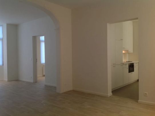Appartement te huur - Photo 1