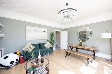 House share to rent - Photo 3