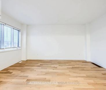 126 PORT CRESCENT - Photo 3