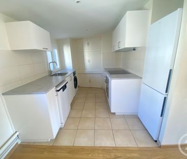 Location Appartement 4 pièces 70m² MONTPELLIER 34000 - Photo 5