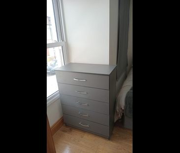 Studio Flat, Murillo Road, SE13 - Photo 2