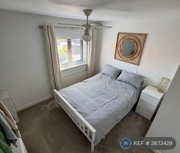 2 bedroom terraced house to rent - Photo 5