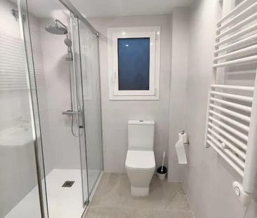 Carrer del Bonveí, Cornellà de Llobregat, Catalonia 08940 - Photo 3