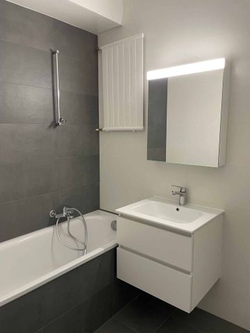 Bel appartement rénové de 4 pièces à Bernex - Foto 4