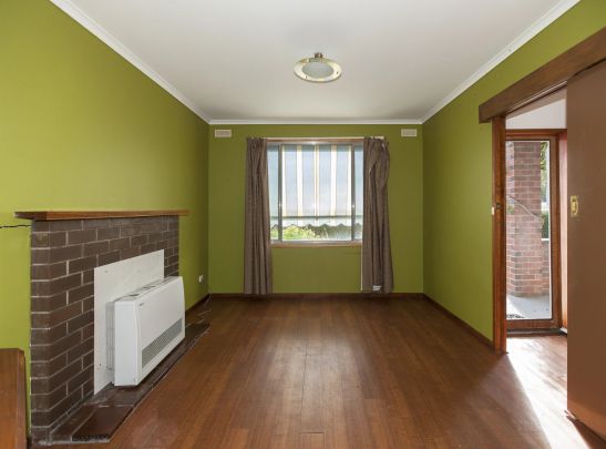 Charming Home in a Prime Location - Walk to the Main Street! - Photo 1