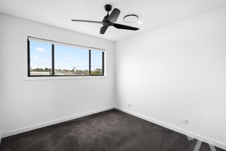 1/5 May Street, Mayfield - Photo 2