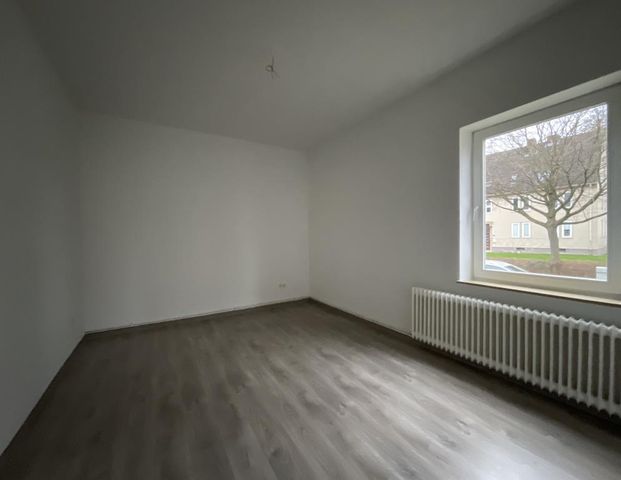 Viel Platz! 4-Zimmer-Wohnung in Wilhelmshaven Fedderwardergroden - Foto 1