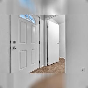 3 Bed 1.5 Bath Townhome South Edmonton Balcony - Photo 3