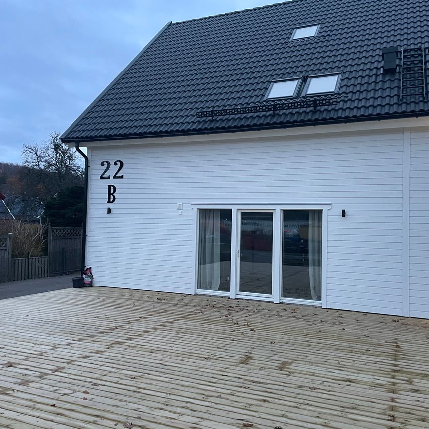 Gamla Trollhättevägen, Kungälv - Photo 1