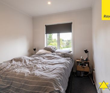 Welcome to this modern and spacious 4-bedroom, 1-bathroom home loca... - Photo 3