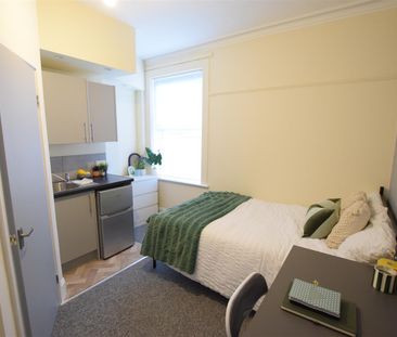 Carholme Road - Studio 2 - AVAILABLE NOW - Photo 2