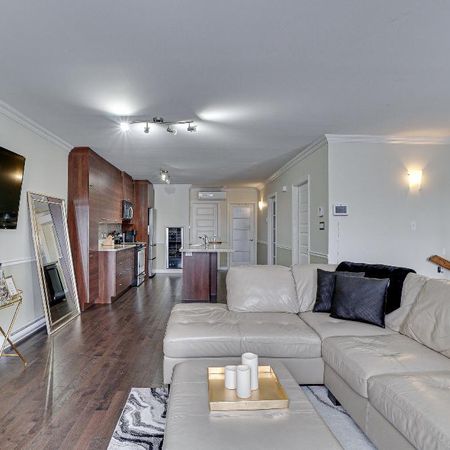 Condo 2 Chambres à coucher à Montréal - Photo 4