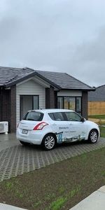 2 Bedroom in Riverhead - Photo 4