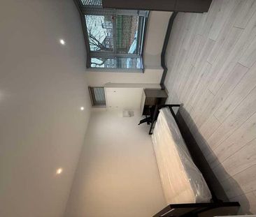 Bed Luxury Apartment - Birkin Avenue, NG7 - Photo 3