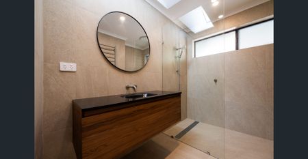 Next Level Norton Street - Photo 2