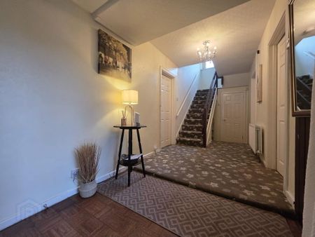 4 St Johns Park, Moira, BT67 0NL - Photo 3