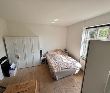 2-værelses lejlighed i flot ejendom midt i Randers - Photo 2