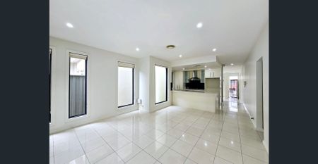 Beautiful Home Close to Lake - Photo 4