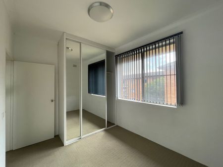 Spacious Two Bedroom Unit - Photo 2