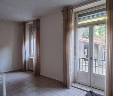 Location Appartement 1 pièce 27m² PRIVAS 07000 - Photo 1