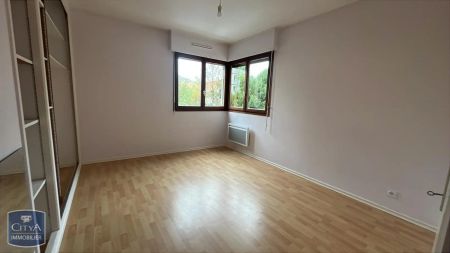 Appartement à louer 4 pièces 102.06m² - Photo 3