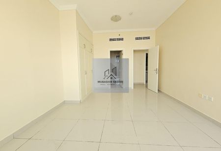 ELEGANT SPECIOUS 2BHK ●NICE SEA VIEW ●DUBAI EXIT - Photo 3