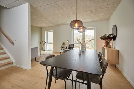 Indflytningsklart rækkehus med god indretning - Photo 3