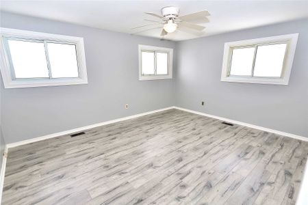 For Lease - 200 Crawforth Street Unit# Main, Whitby, Ontario - Photo 2