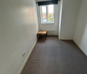 3 bedroom maisonette to rent - Photo 6